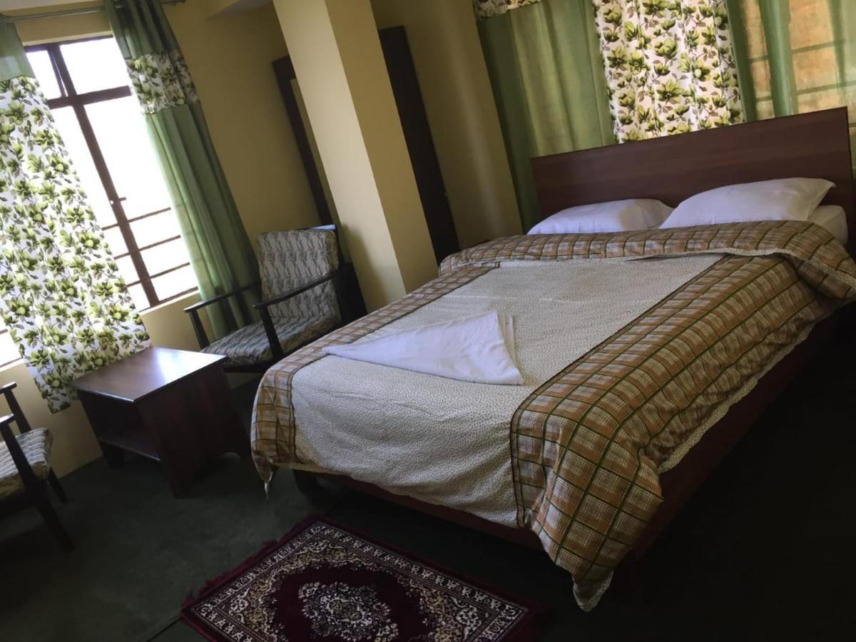 Hotel Himalaya Residency Kanchenjunga View Darjeeling  Exterior photo